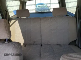 1998 Toyota 4Runner SR5 z VIN JT3GN86R0W0076447, wystawiony jako Copart lot #52280815 z przebiegiem 231 742 mil mil oraz Szkoda całkowita • Salvage title. Historia ofert i sprzedaży dostępna na DreamBid. Obrazek 10.