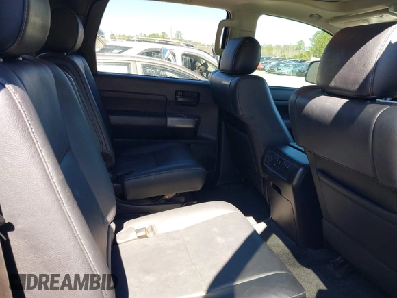 2018 Toyota Sequoia SR5 with VIN 5TDZY5G10JS070477, listed as a IAAI auction lot 41580635 with 70,764 mi miles. Bid and sale history available at carsss.com. Image 8.