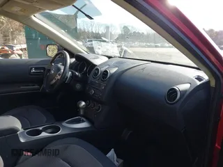 2008 Nissan Rogue SL z VIN JN8AS58T78W016378, wystawiony jako IAAI lot #41424432 z przebiegiem 128 545 mil mil oraz . Historia ofert i sprzedaży dostępna na DreamBid. Obrazek 5.