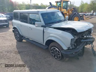 2023 Ford Bronco with VIN 1FMDE5BH3PLA90591, listed as a IAAI auction lot 42127867 with 34,616 mi miles and . Bid and sale history available at DreamBid. Image 1.