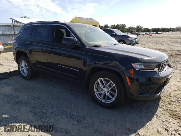 2023 Jeep Grand Cherokee Altitude with VIN 1C4RJHAG3PC532883, listed as a Copart auction lot 56899945 with 10,810 mi miles and Salvage title. Bid and sale history available at DreamBid. Image 4.