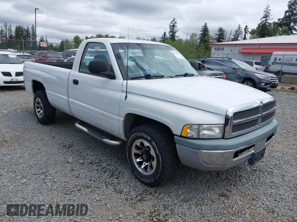 1998 Dodge 2500 z VIN 3B7KC26Z1WM267154, wystawiony jako IAAI lot #42206886 z przebiegiem 120 336 mil mil oraz . Historia ofert i sprzedaży dostępna na DreamBid. Obrazek 1.
