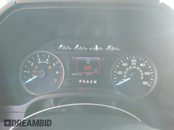 2019 Ford F-150 XL with VIN 1FTEW1E48KFA78516, listed as a IAAI auction lot 41487299 with 69,781 mi miles and . Bid and sale history available at DreamBid. Image 7.