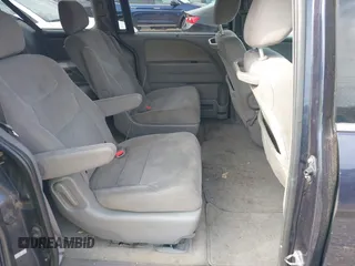 2008 Honda Odyssey EX with VIN 5FNRL384X8B041143, listed as a IAAI auction lot 42085191 with 218,724 mi miles. Bid and sale history available at carsss.com. Image 8.