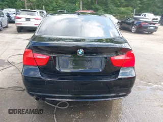 2011 BMW 3 Series 328i with VIN WBAPH5G55BNM81646, listed as a IAAI auction lot 42376059 with 116,318 mi miles and . Bid and sale history available at DreamBid. Image 17.