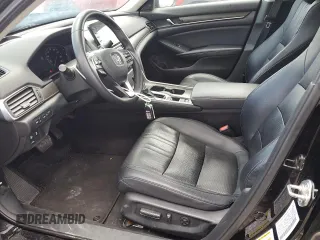 2018 Honda Accord Touring z VIN 1HGCV1F90JA031739, wystawiony jako Copart lot #54848365 z przebiegiem 114 634 mil mil oraz Szkoda całkowita • Salvage title. Historia ofert i sprzedaży dostępna na DreamBid. Obrazek 7.