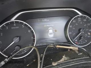 2018 Nissan Maxima SV with VIN 1N4AA6AP3JC399198, listed as a IAAI auction lot 41968317 with 145,701 mi miles. Bid and sale history available at carsss.com. Image 7.