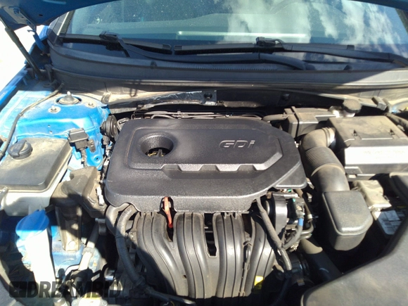 2018 Hyundai Sonata Sport with VIN 5NPE34AF4JH701183, listed as a IAAI auction lot 41901813 with 99,132 mi miles and . Bid and sale history available at carsss.com. Image 10.