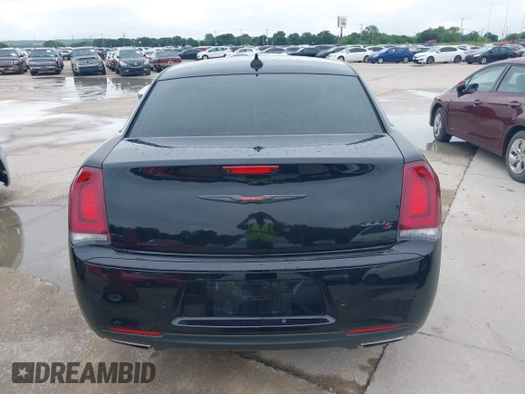 2021 Chrysler 300 with VIN 2C3CCABG8MH524121, listed as a IAAI auction lot 42119886 with 84,593 mi miles. Bid and sale history available at carsss.com. Image 16.
