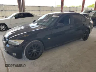 2011 BMW 3 Series 328i z VIN WBAPH7C54BE130857, wystawiony jako Copart lot #58300025 z przebiegiem 168 232 mil mil oraz Czysty tytuł • Clean title. Historia ofert i sprzedaży dostępna na DreamBid. Obrazek 1.