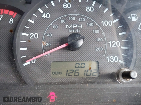 2004 Hyundai Accent GL with VIN KMHCG45C04U531177, listed as a IAAI auction lot 41526033 with 126,102 mi miles. Bid and sale history available at carsss.com. Image 7.