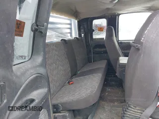 2001 Dodge 2500 z VIN 3B7KF23601G748635, wystawiony jako IAAI lot #41487609 z przebiegiem 310 160 mil mil oraz . Historia ofert i sprzedaży dostępna na DreamBid. Obrazek 8.