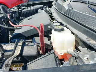 2019 Chevrolet Traverse LT z VIN 1GNERHKW0KJ115178, wystawiony jako IAAI lot #43457510 z przebiegiem 127 984 mil mil oraz . Historia ofert i sprzedaży dostępna na DreamBid. Obrazek 24.