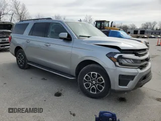 2023 Ford Expedition Max XLT with VIN 1FMJK1J86PEA29651, listed as a Copart auction lot 50088825 with 60,569 mi miles and Clean title. Bid and sale history available at DreamBid. Image 4.