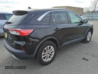 2020 Ford Escape SE with VIN 1FMCU9G62LUC73515, listed as a Copart auction lot 44408915 with 34,753 mi miles and Clean Title. Bid and sale history available at DreamBid. Image 3.