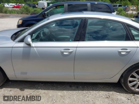 2015 Audi A6 Premium z VIN WAUCFAFC7FN034531, wystawiony jako IAAI lot #42172539 z przebiegiem 57 565 mil mil oraz . Historia ofert i sprzedaży dostępna na DreamBid. Obrazek 14.
