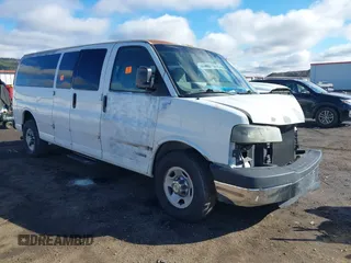 2004 Chevrolet Express Passenger with VIN 1GAHG39UX41231566, listed as a IAAI auction lot 41784063 with Not provided miles and . Bid and sale history available at DreamBid. Image 1.