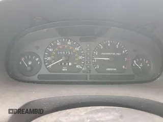 1999 Daewoo Nubira CDX z VIN KLAJB82Z5XK301054, wystawiony jako Copart lot #48227355 z przebiegiem 66 730 mil mil oraz Szkody całkowita. Historia ofert i sprzedaży dostępna na DreamBid. Obrazek 9.