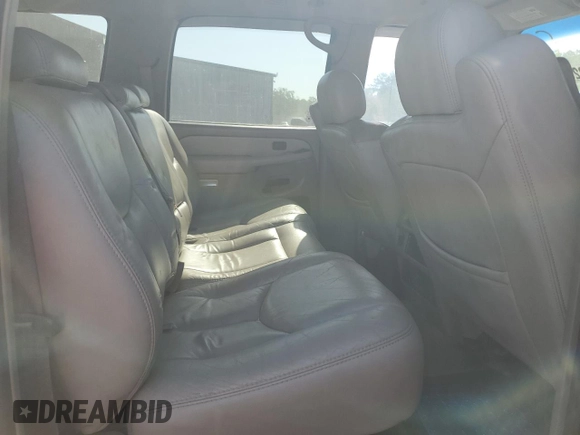 2003 Chevrolet Suburban LT z VIN 1GNEC16Z63J237235, wystawiony jako Copart lot #52782285 z przebiegiem 241 272 mil mil oraz Szkoda całkowita • Salvage title. Historia ofert i sprzedaży dostępna na DreamBid. Obrazek 11.