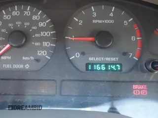 2000 Ford Mustang with VIN 1FAFP4449YF255044, listed as a IAAI auction lot 41534325 with 116,614 mi miles. Bid and sale history available at carsss.com. Image 7.