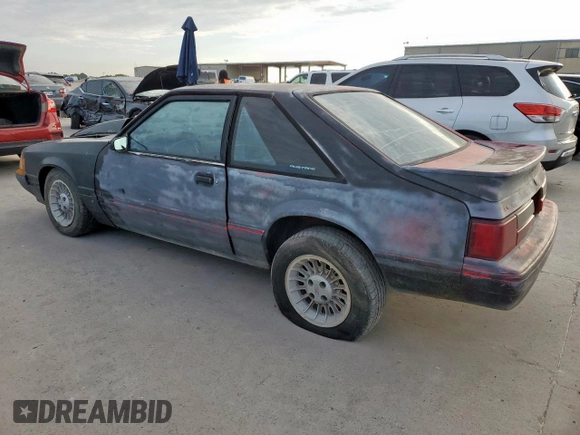 1992 Ford Mustang with VIN 1FACP41M7NF147556, listed as a Copart auction lot 62507715 with 19,195 mi miles and Clean title. Bid and sale history available at DreamBid. Image 2.