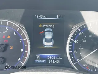 2016 Infiniti Q50 3.0t Premium with VIN JN1EV7AP5GM304586, listed as a IAAI auction lot 41841233 with 103,051 mi miles. Bid and sale history available at carsss.com. Image 16.