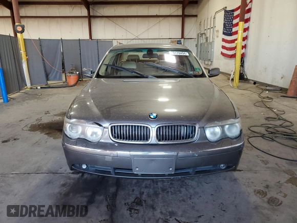 2004 BMW 7 Series 745Li z VIN WBAGN63584DS55291, wystawiony jako Copart lot #79178494 z przebiegiem 135 923 mil mil oraz Szkoda całkowita • Salvage title. Historia ofert i sprzedaży dostępna na DreamBid. Obrazek 5.