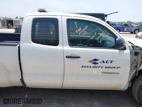 2014 Toyota Tacoma with VIN 5TFTX4CN8EX036394, listed as a IAAI auction lot 42306881 with 256,655 mi miles and . Bid and sale history available at DreamBid. Image 13.