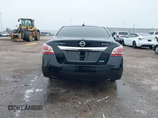2014 Nissan Altima SL with VIN 1N4AL3AP7EN250859, listed as a IAAI auction lot 41644097 with 98,121 mi miles and . Bid and sale history available at DreamBid. Image 17.