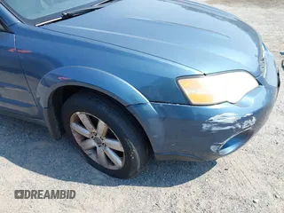 2006 Subaru Legacy Outback with VIN 4S4BP61C667348042, listed as a IAAI auction lot 42424821 with 229,814 mi miles and . Bid and sale history available at DreamBid. Image 6.
