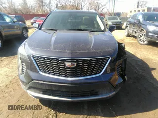 2023 Cadillac XT4 AWD Premium Luxury with VIN 1GYFZDR41PF106391, listed as a IAAI auction lot 41754756 with 25,499 mi miles and . Bid and sale history available at carsss.com. Image 12.