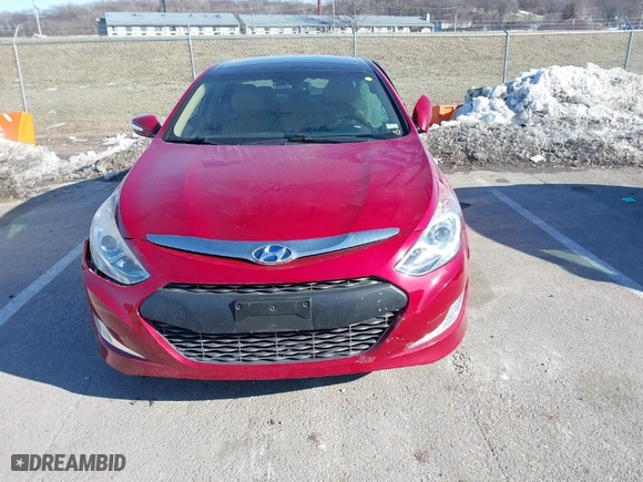2012 Hyundai Sonata Hybrid with VIN KMHEC4A42CA025322, listed as a IAAI auction lot 41412200 with 69,930 mi miles. Bid and sale history available at carsss.com. Image 12.