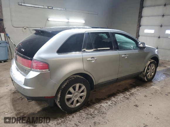 2007 Lincoln MKX with VIN 2LMDU68C87BJ37719, listed as a Copart auction lot 43983825 with 142,854 mi miles and Non Repairable. Bid and sale history available at carsss.com. Image 3.