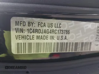 2024 Dodge Durango SXT with VIN 1C4RDJAG4RC173786, listed as a IAAI auction lot 41683676 with 4,043 mi miles and . Bid and sale history available at DreamBid. Image 9.