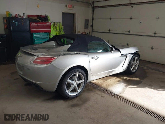 2008 Saturn Sky Red Line with VIN 1G8MG35X68Y110286, listed as a IAAI auction lot 41369239 with 39,153 mi miles. Bid and sale history available at carsss.com. Image 4.