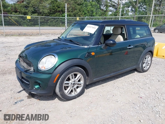 2011 MINI Clubman z VIN WMWZF3C58BTY00588, wystawiony jako IAAI lot #42157453 z przebiegiem 102 947 mil mil oraz . Historia ofert i sprzedaży dostępna na DreamBid. Obrazek 2.