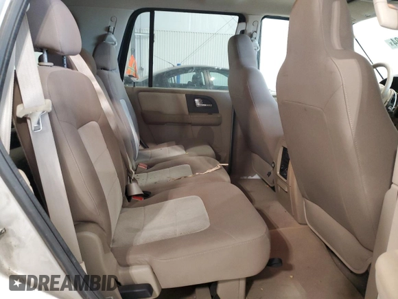 2005 Ford Expedition Special Service with VIN 1FMPU16555LA44783, listed as a Copart auction lot 87174384 with 277,798 mi miles and Salvage Title. Bid and sale history available at carsss.com. Image 11.