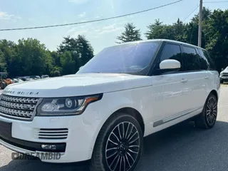 2016 Land Rover Range Rover Supercharged z VIN SALGS2EF1GA245792, wystawiony jako Copart lot #55938895 z przebiegiem 103 145 mil mil oraz Czysty tytuł • Clean title. Historia ofert i sprzedaży dostępna na DreamBid. Obrazek 1.