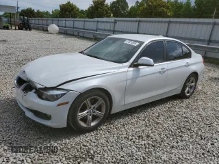 2013 BMW 3 Series 328i z VIN WBA3C1G5XDNN94128, wystawiony jako Copart lot #57821095 z przebiegiem 189 578 mil mil oraz Czysty tytuł • Clean title. Historia ofert i sprzedaży dostępna na DreamBid. Obrazek 1.