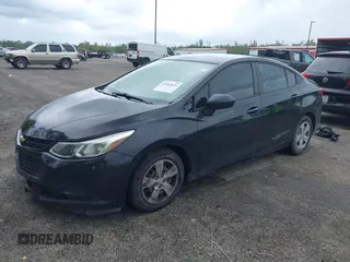 2017 Chevrolet Cruze LS with VIN 1G1BC5SM8H7235853, listed as a IAAI auction lot 42183631 with 165,111 mi miles and . Bid and sale history available at DreamBid. Image 17.