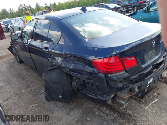 2011 BMW 5 Series 535i z VIN WBAFR7C52BC602798, wystawiony jako IAAI lot #42268270 z przebiegiem 149 249 mil mil oraz . Historia ofert i sprzedaży dostępna na DreamBid. Obrazek 3.