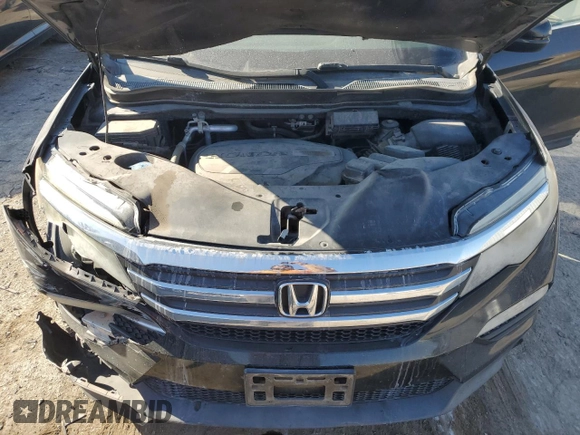 2016 Honda Pilot EX-L with VIN 5FNYF5H7XGB038380, listed as a Copart auction lot 82704994 with 108,400 mi miles and Salvage Title. Bid and sale history available at DreamBid. Image 13.