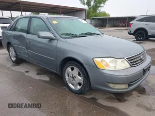 2004 Toyota Avalon XL with VIN 4T1BF28B94U387764, listed as a IAAI auction lot 42162419 with 306,611 mi miles. Bid and sale history available at carsss.com. Image 1.