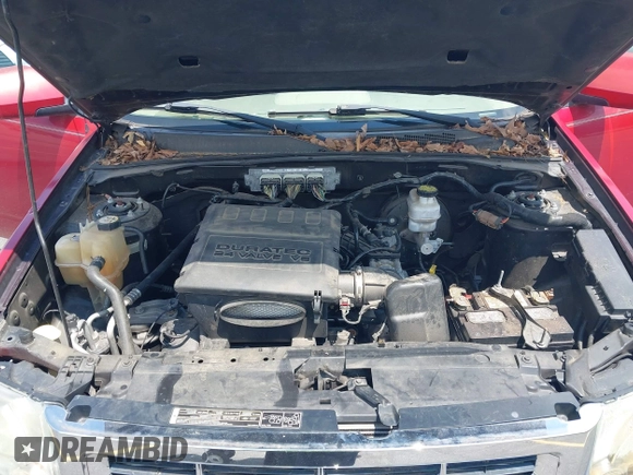 2011 Ford Escape Limited с VIN 1FMCU0EG1BKC27983, выставлен на аукционе IAAI как лот 42632949 с пробегом 247 975 миль миль и . История ставок и продаж доступна на DreamBid. Изображение 10.
