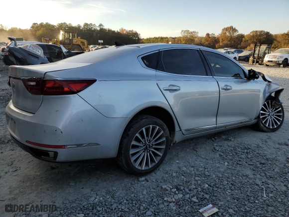 2017 Kia Cadenza Technology with VIN KNALC4J10H5068409, listed as a Copart auction lot 83305644 with 0 mi miles and Non Repairable. Bid and sale history available at carsss.com. Image 3.