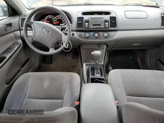 2006 Toyota Camry LE z VIN 4T1BF30K66U111210, wystawiony jako Copart lot #53107095 z przebiegiem 214 638 mil mil oraz Szkoda całkowita • Salvage title. Historia ofert i sprzedaży dostępna na DreamBid. Obrazek 8.
