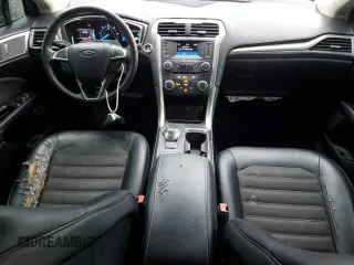 2017 Ford Fusion Hybrid SE with VIN 3FA6P0LU1HR216557, listed as a Copart auction lot 61540425 with 172,438 mi miles and Clean title. Bid and sale history available at DreamBid. Image 8.