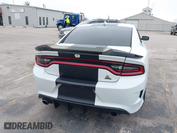 2019 Dodge Charger Scat Pack with VIN 2C3CDXGJXKH635612, listed as a IAAI auction lot 42010995 with 34,860 mi miles and . Bid and sale history available at DreamBid. Image 16.
