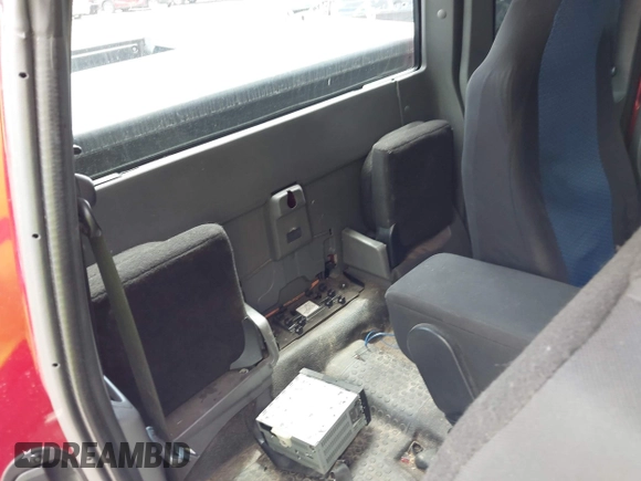 2006 Ford Ranger XLT with VIN 1FTZR45E26PA33364, listed as a IAAI auction lot 42353129 with 410,607 mi miles and . Bid and sale history available at DreamBid. Image 8.