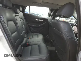 2018 Infiniti QX30 Premium with VIN SJKCH5CR2JA052770, listed as a Copart auction lot 61227824 with 39,761 mi miles and Salvage Title. Bid and sale history available at carsss.com. Image 10.